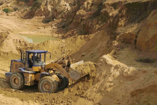 Báo cáo chấn động: Hàng trăm nhà thầu Trung Quốc 'cắm rễ' trong ngành quốc phòng Mỹ, 78% vũ khí có nguy cơ gián đoạn