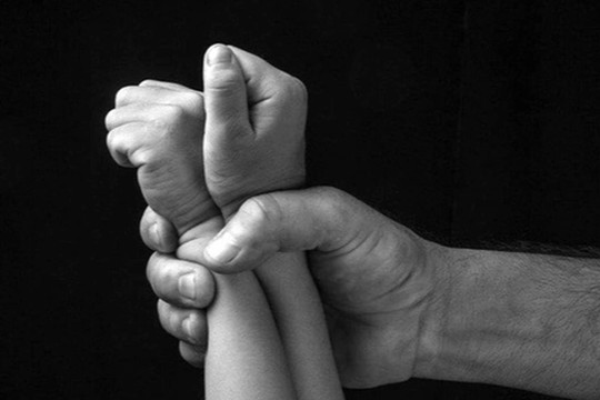 Luật sư nói về mức án đối tượng xâm hại bé gái 3 tháng tuổi có thể phải đối mặt