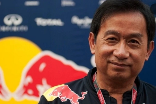 ‘Ông trùm’ Red Bull giàu nhất Thái Lan, khối tài sản ra sao so với tỷ phú số 1 Việt Nam Phạm Nhật Vượng?