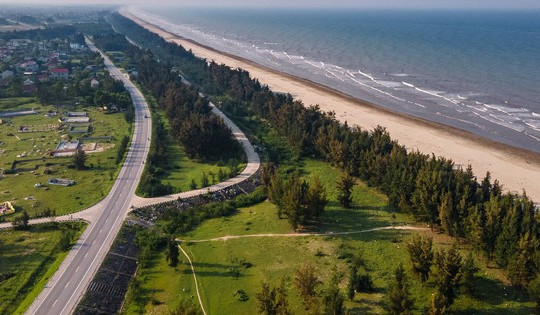 Đến cuối năm 2025, Việt Nam sẽ hoàn thiện hơn 1.600km đường ven biển