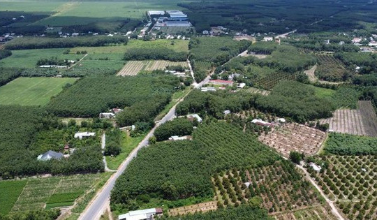 Hơn 30km đường Hồ Chí Minh do Đèo Cả thi công: Đẹp nhưng vướng tiến độ