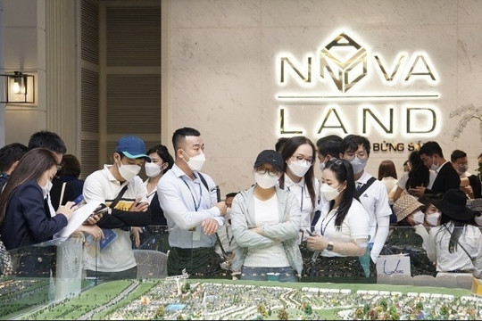 Cổ phiếu tăng gấp đôi sau 3 tháng, Novaland lập tức 'chia quà' cho hàng trăm nhân viên