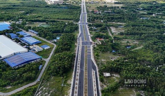 Tuyến đường gần 800 tỷ tại TP. Huế sẽ khánh thành vào dịp đặc biệt của đất nước sau hơn 10 năm chờ đợi