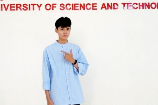 Nam sinh ĐH Bách Khoa Hà Nội tài giỏi sáng chế AI giúp bác sĩ nội soi, còn mong muốn lớn hơn: Giảng viên nhận xét thẳng