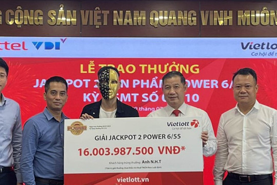 Một công nhân ở TPHCM trúng độc đắc Vietlott hơn 16 tỷ nhờ chọn số theo ngày sinh