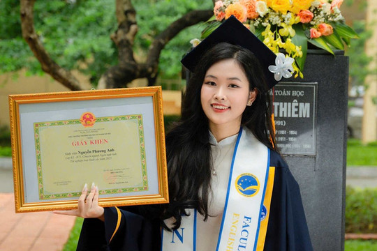 Gặp cô gái duy nhất tốt nghiệp Đại học Sư phạm Hà Nội với điểm tuyệt đối, GPA 4.0