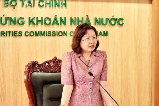 Thị trường chứng khoán 6 tháng đầu năm ổn định, minh bạch, đón gần 1 triệu tài khoản mới