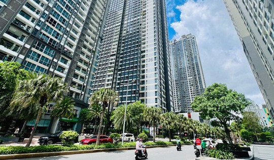 Giá 100 triệu đồng/m2: Từ ‘xa xỉ’ thành ‘bình dân’ trên thị trường chung cư Hà Nội