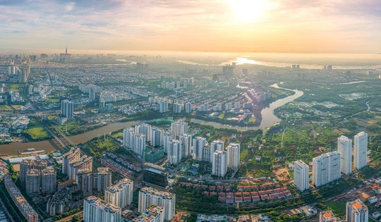 Doanh nghiệp kinh doanh BĐS bắt đầu trở lại 'đường đua'