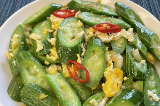 Loại quả tên rất lạ, ăn được cả vỏ giúp giải nhiệt, dưỡng thận: Chợ Việt bán nhiều lại rẻ, ít ai hay