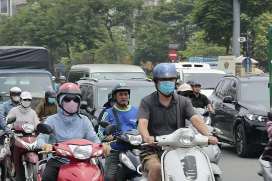 Hà Nội nghiên cứu hỗ trợ, thu đổi 450.000 xe máy xăng trong vành đai 1