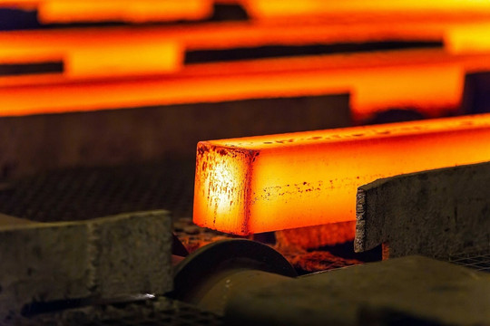 Trái chiều Hoa Sen, VICASA, một doanh nghiệp thép báo lãi quý II/2025 giảm gần 70%