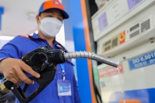 Từ 1/1/2026, dự kiến sẽ bắt buộc sử dụng loại xăng mới, người dân nên biết để chuẩn bị
