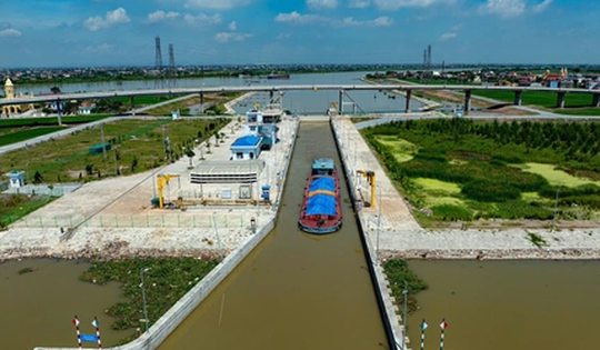 Kênh đào lớn nhất Việt Nam đón tin vui