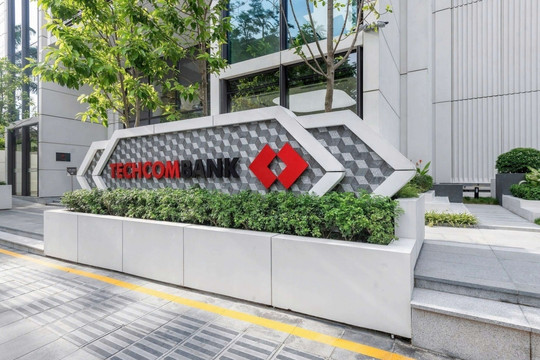 Techcombank (TCB) cảnh báo một số dịch vụ sẽ bị gián đoạn từ 1 đến 10 phút