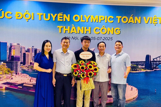 ‘Thần đồng’ Toán học Việt Nam vừa giành điểm suýt tuyệt đối 38/40 tại Olympic Toán Quốc tế: Chủ nhân loạt HCV thế giới, học trường chuyên đình đám