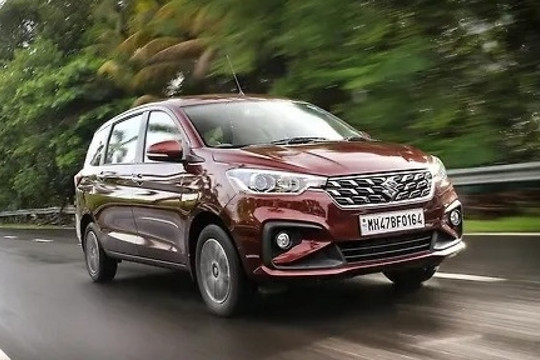 Mẫu MPV mới ra mắt với thiết kế nâng cấp hoàn toàn mới: Giá chỉ 242 triệu với 6 túi khí, phanh EBD, ‘đấu’ với Xpander