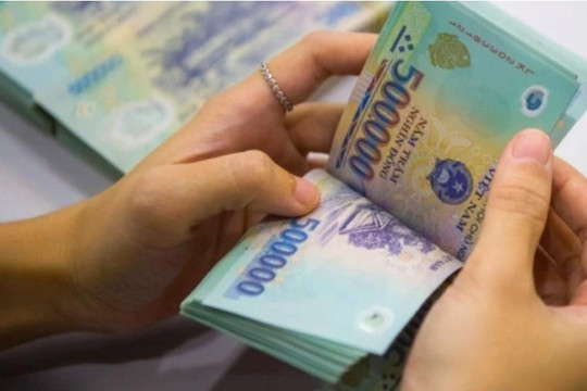Lương tăng không theo kịp giá thì người lao động chỉ ‘cầm tiền cho đẹp’