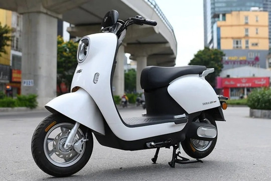 Hà Nội cấm xe máy xăng: 4 mẫu xe điện dành cho người có kinh tế eo hẹp, rẻ nhất chỉ 1x triệu đồng - 'x tiểu học'