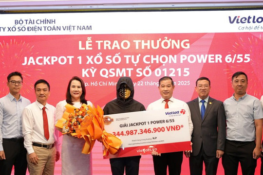 Mua Vietlott để trong cốp xe, anh P. trúng độc đắc hơn 345 tỷ lớn nhất lịch sử