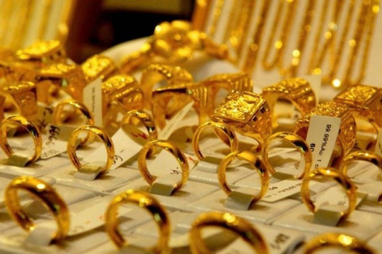Giá vàng tiếp tục tăng