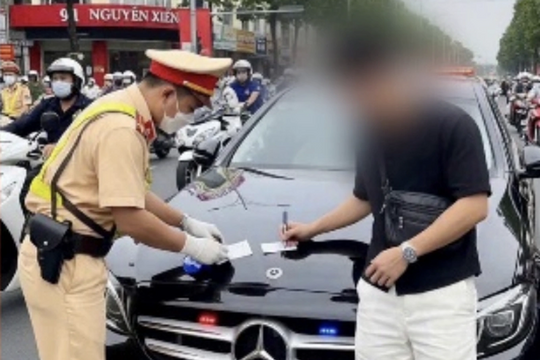 Dùng AI tạo ảnh, thanh niên N.V.D bị công an xử phạt 7,5 triệu đồng