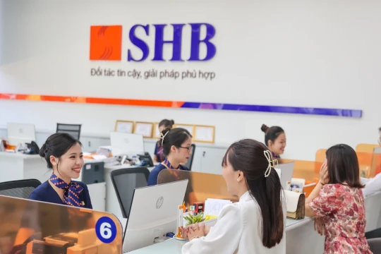 Ngân hàng dồn dập trả cổ tức