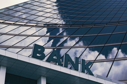 AI NEWS - Nền tảng tin tức chứng khoán