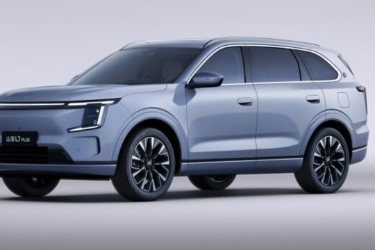 Mẫu SUV hybrid sạc điện với giá bán ‘rẻ như cho’: Chạy xa tới 1.500km, nội thất rộng rãi, dễ cho Mazda CX-5 ‘về nhì’