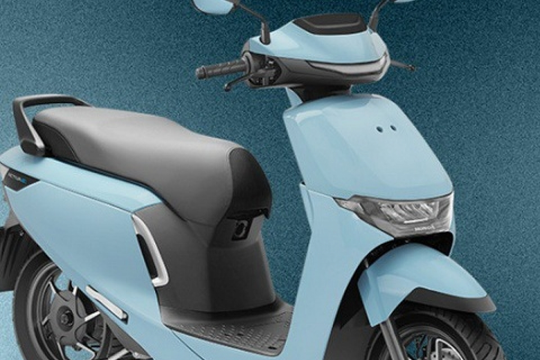 'Honda LEAD' phiên bản điện lộ diện, giá chỉ 35 triệu: Đổi pin siêu tiện, chạy 102 km/lần sạc