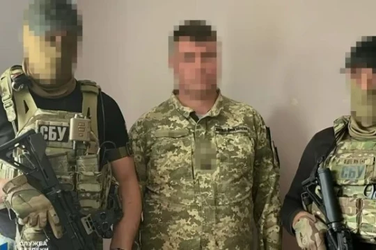 Kiev tuyên bố phát hiện nội gián giúp Nga tấn công các sân bay quân sự Ukraine