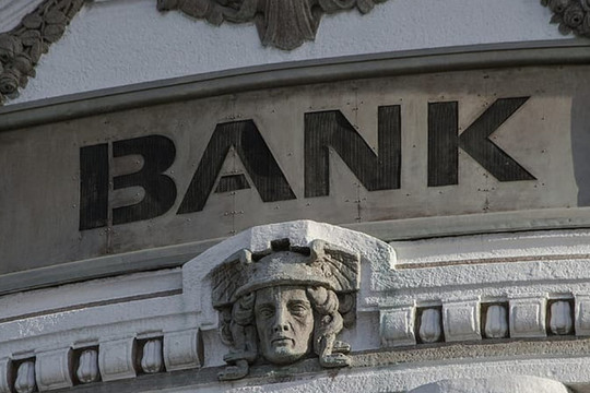 Cập nhật KQKD ngân hàng 6 tháng đầu năm 2025: Vietcombank giữ ngôi vương, xuất hiện nhà băng lợi nhuận tăng ‘sốc’ 200%