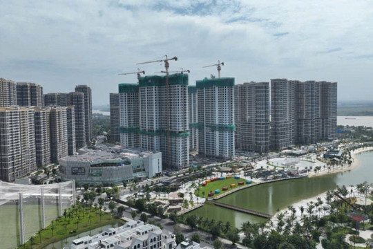Vinhomes (VHM) và đối tác bất động sản Nhật Bản cất nóc dự án Top 1 của đại đô thị Vinhomes Grand Park