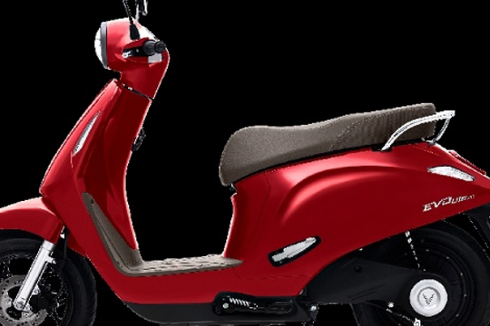 VinFast gây chú ý với xe điện giá rẻ chỉ hơn 14 triệu: Đi 78 km/sạc, nhỏ gọn lại siêu dễ lái