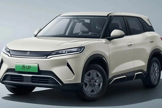BYD vừa ra mắt phiên bản giá rẻ của Atto 2: Giá chỉ 273 triệu, diện mạo đẹp chuẩn tương lai, đa dạng màu sắc để lựa chọn