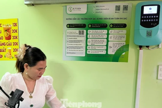 Quán cà phê kiêm trạm sạc xe điện: Chủ quán mong có quy chuẩn, hướng dẫn cụ thể
