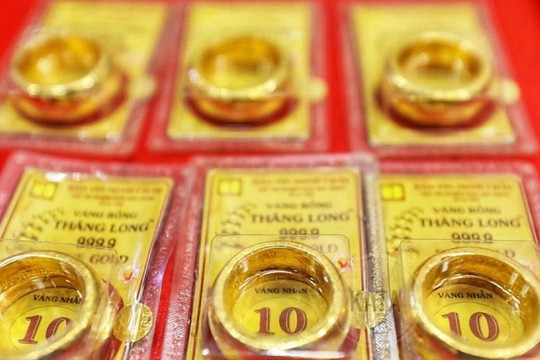 Vàng nhẫn lập kỷ lục 120 triệu đồng/lượng