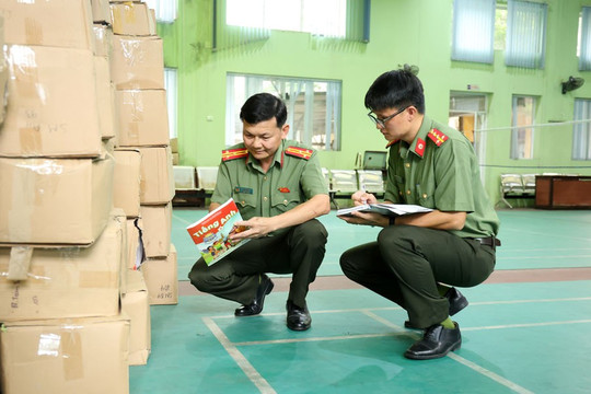 Khám xét khẩn cấp, khởi tố Giám đốc Ngô Thị Phương Lan, tịch thu hơn 185.000 cuốn SGK giả và nhiều tang vật trị giá 15 tỷ đồng