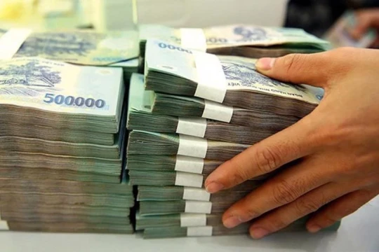 Kiến nghị Ngân hàng Nhà nước giảm trần lãi suất huy động
