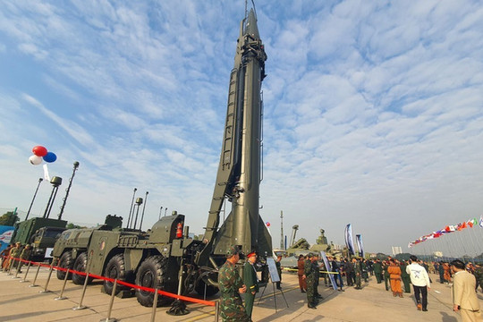Tên lửa đạn đạo của QĐND Việt Nam sẽ tham gia diễu binh 2/9: Tốc độ gần 5.000km/h, tầm bắn 300km