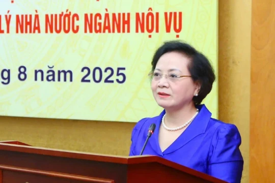 Bộ trưởng Nội vụ: Sẽ điều chuyển công chức từ nơi thừa sang nơi thiếu