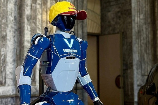 Công ty 8 tháng tuổi của tỷ phú Phạm Nhật Vượng trình làng robot ‘Made in Vietnam’, nhắm thị trường 7.000 tỷ USD