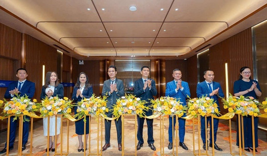 Lý do hàng ngàn người đổ về tham quan căn hộ mẫu dự án The Privé?