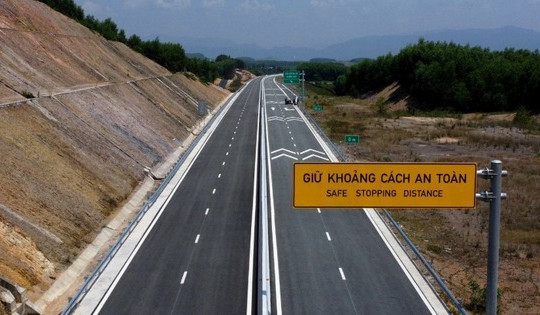 Thủ tướng vừa ra chỉ đạo, loạt doanh nghiệp lớn đều muốn góp sức cho đại dự án mở rộng cao tốc Bắc - Nam