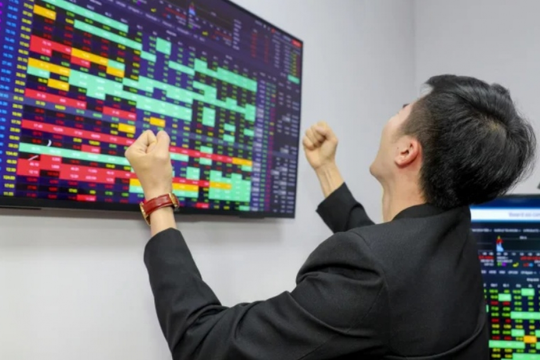 Nghiên cứu mở rộng giao dịch sau giờ nghỉ trưa từ quý I/2026