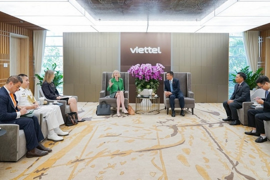 Viettel cùng Australia thúc đẩy hợp tác công nghệ, tìm kiếm cơ hội ở lĩnh vực cáp ngầm quốc tế