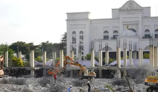 Hôm nay, khu phức hợp hàng trăm tỷ ở Đồng Nai chính thức bị ‘xóa sổ’