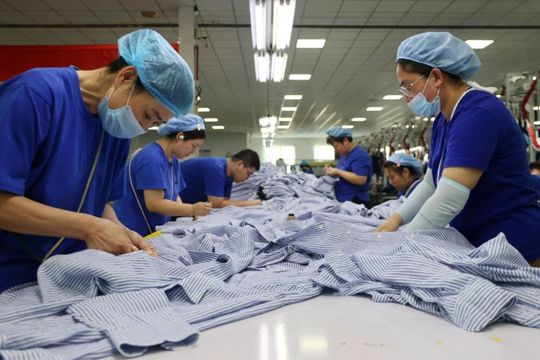 Trung Quốc sản xuất 1 tỷ tấn sợi dệt, gấp đôi trọng lượng loài người khiến thế giới chấn động