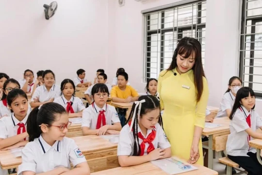 Sở GD&ĐT Hà Nội tuyển gần 1.000 giáo viên cho năm học mới