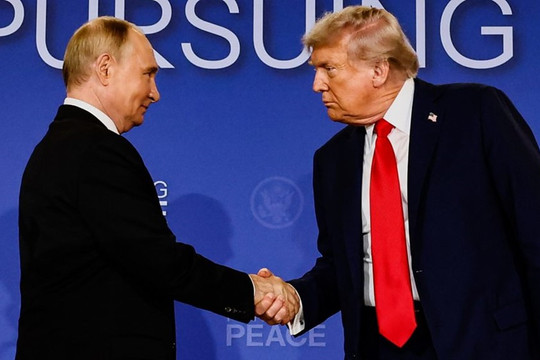 Ông Trump ra điều kiện sốc cho Ukraine: Không lấy lại Crimea, đừng bao giờ gia nhập NATO!